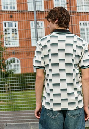 Next REGULAR FIT - Piké - white