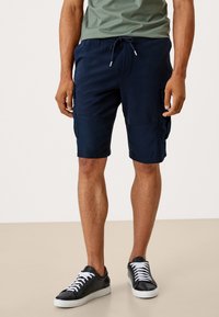 s.Oliver REGULAR MIT TASCHEN - Shorts - blue nights