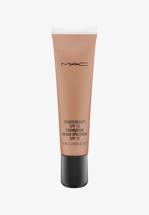 STUDIO SCULPT SPF15 FOUNDATION - Fondotinta - NC50