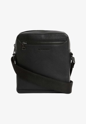 Marks & Spencer, Skuldertasker - black