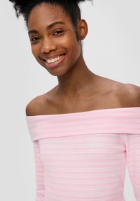 QS OFF-SHOULDER  - Langarmshirt - zartrosa