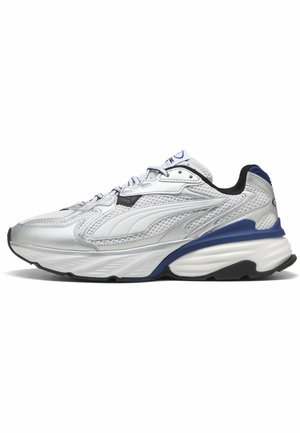 FADE NITRO  - Sneaker low - silver- white-blue jewel