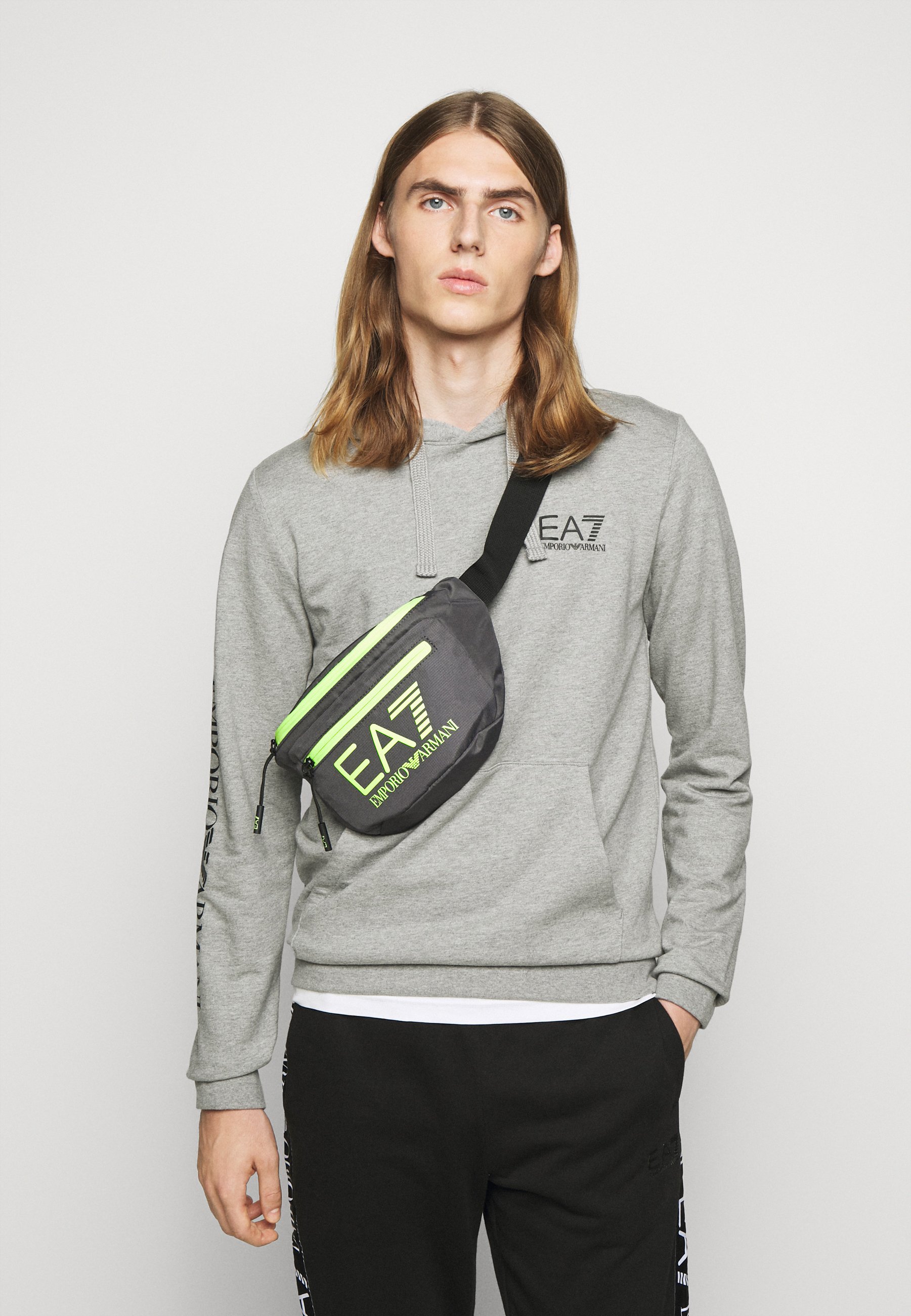 emporio armani marsupio