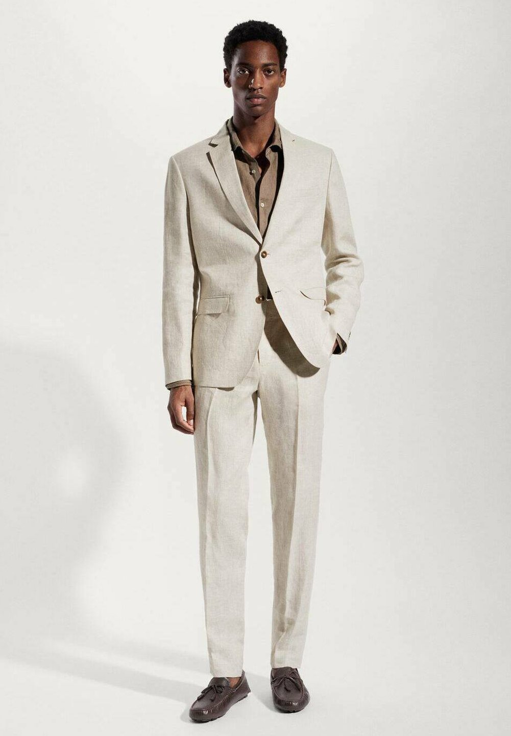 Mango 2025 cream blazer