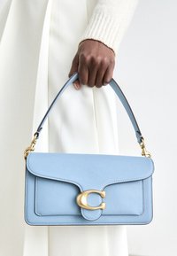 TABBY SHOULDER BAG - Handtas - blue