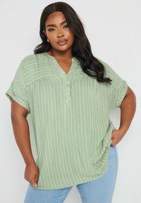 Yours Clothing STRIPE NOTCH NECK - Blus - light green