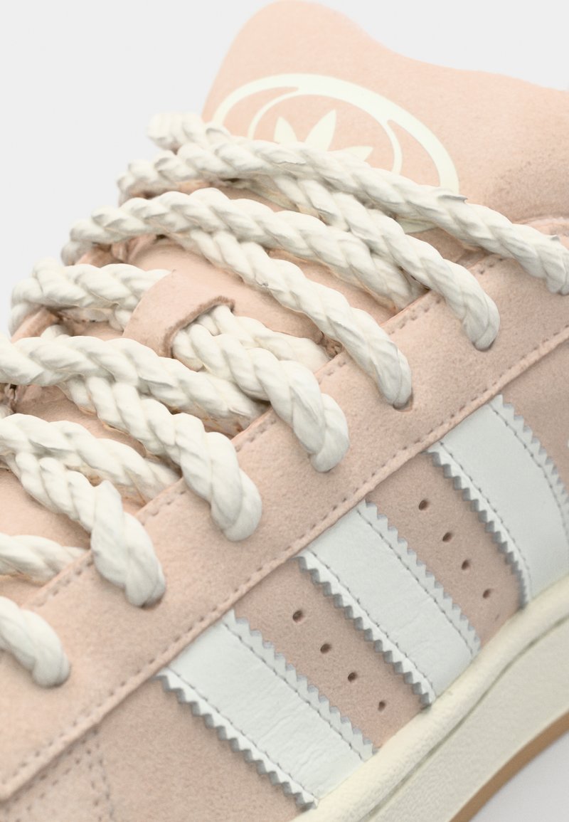 adidas gazelle silver green womens Adidas Campus 00s | Youth | Wonder Beige/White/Gum main image 0