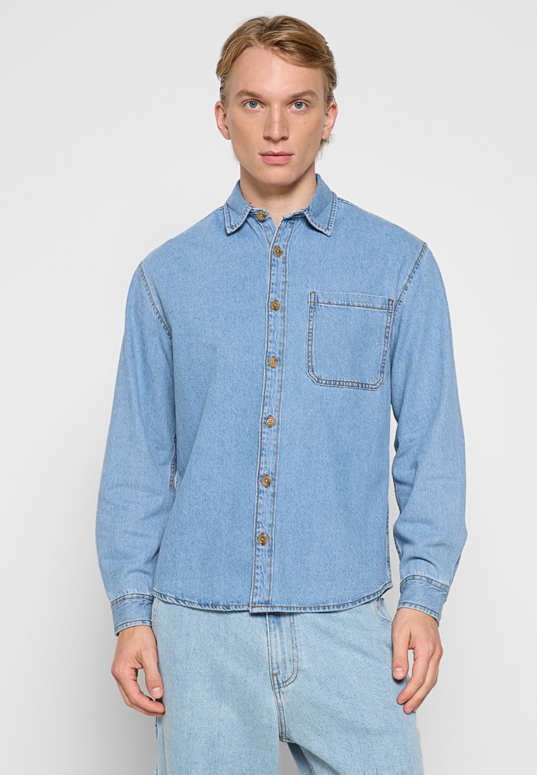 Redefined Rebel Overhemd lichtblauw Redefined Rebel Overhemd lichtblauw