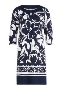 Blumenkleid mit navyblauem Hintergrund und großen weißen Blumenmustern, dreiviertelärmel, Rundhalsausschnitt und geradem Schnitt.