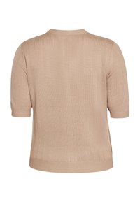 Vaalean beige neulepaita lyhyillä hihoilla, jossa on tekstuuriraitakuosi ja pyöreä kaula-aukko. Pehmeä kangas ja löysä malli.
