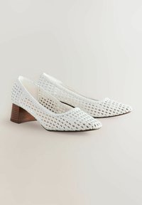 REGULAR FIT FOREVER COMFORT  - Avokkaat - white