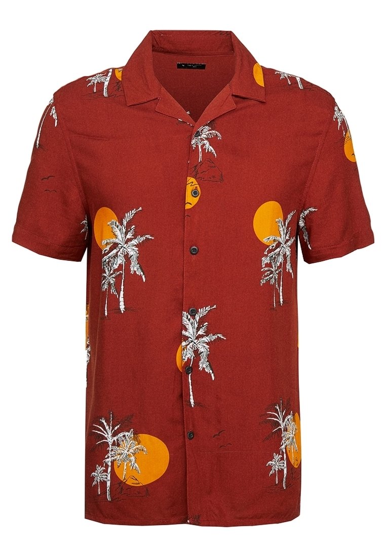 Košile s krátkým rukávem na knoflíky, červená s bílými vzory palem a oranžovými detaily slunce. Lehká látka s volným střihem.