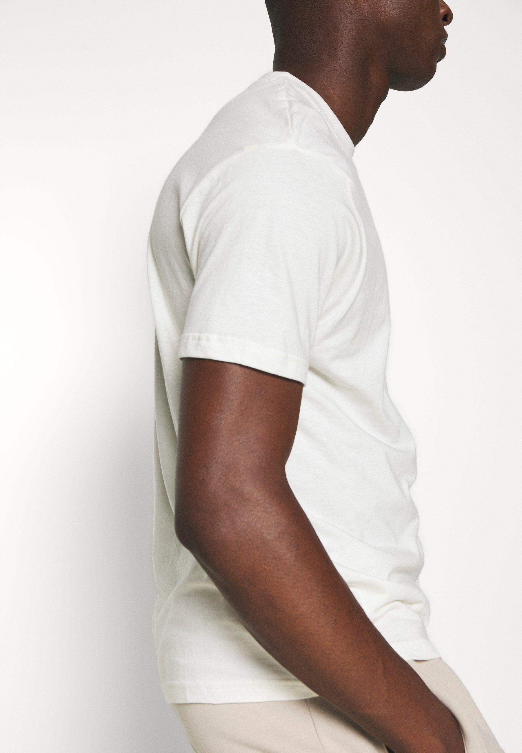 274 CREEK TEE T shirts white Zalando.no 274 CREEK TEE - T-shirts - white