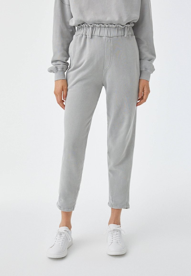 PULL&BEAR Pantalon classique - grey