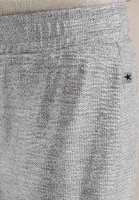 WE Fashion Nadrágok - silver