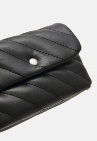 Esprit DANI - Rahakott - black