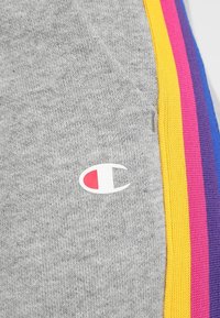 Champion Urheilucaprit - grey