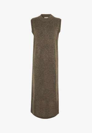 Stickad ärmlös klänning i olivgrön, med hög halsringning, avslappnad passform och något längre bakstycke för en förlängd silhuett.