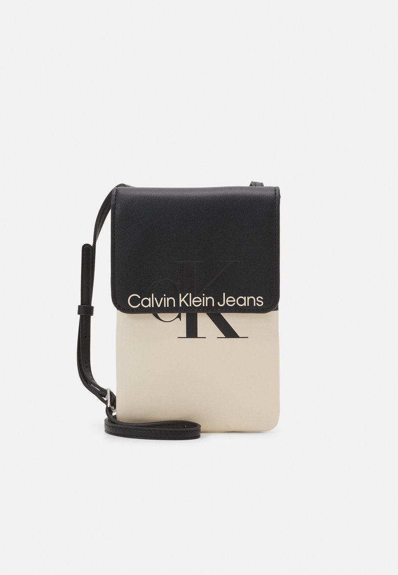 Calvin Klein Jeans SCULPTED PHONE CROSSBODY HERO Across body bag