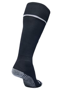 Czarne skarpety do kolan z teksturowanym wzorem, kontrastującym szarym piętą i palcem oraz białym paskiem na mankiecie.