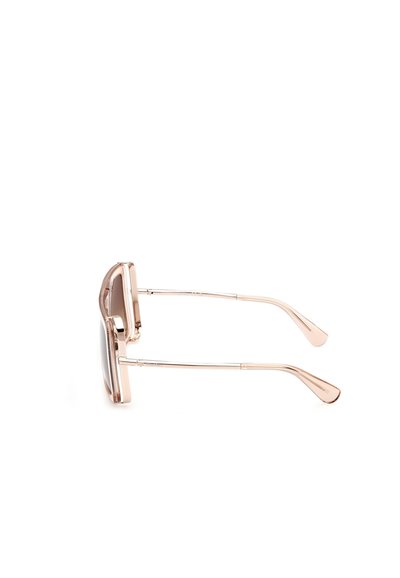 Ochelari de soare metalici roz, cu un cadru rectangular rotunjit, lentile întunecate și brațe metalice subțiri. Prezintă un design subtil al balamalei.
