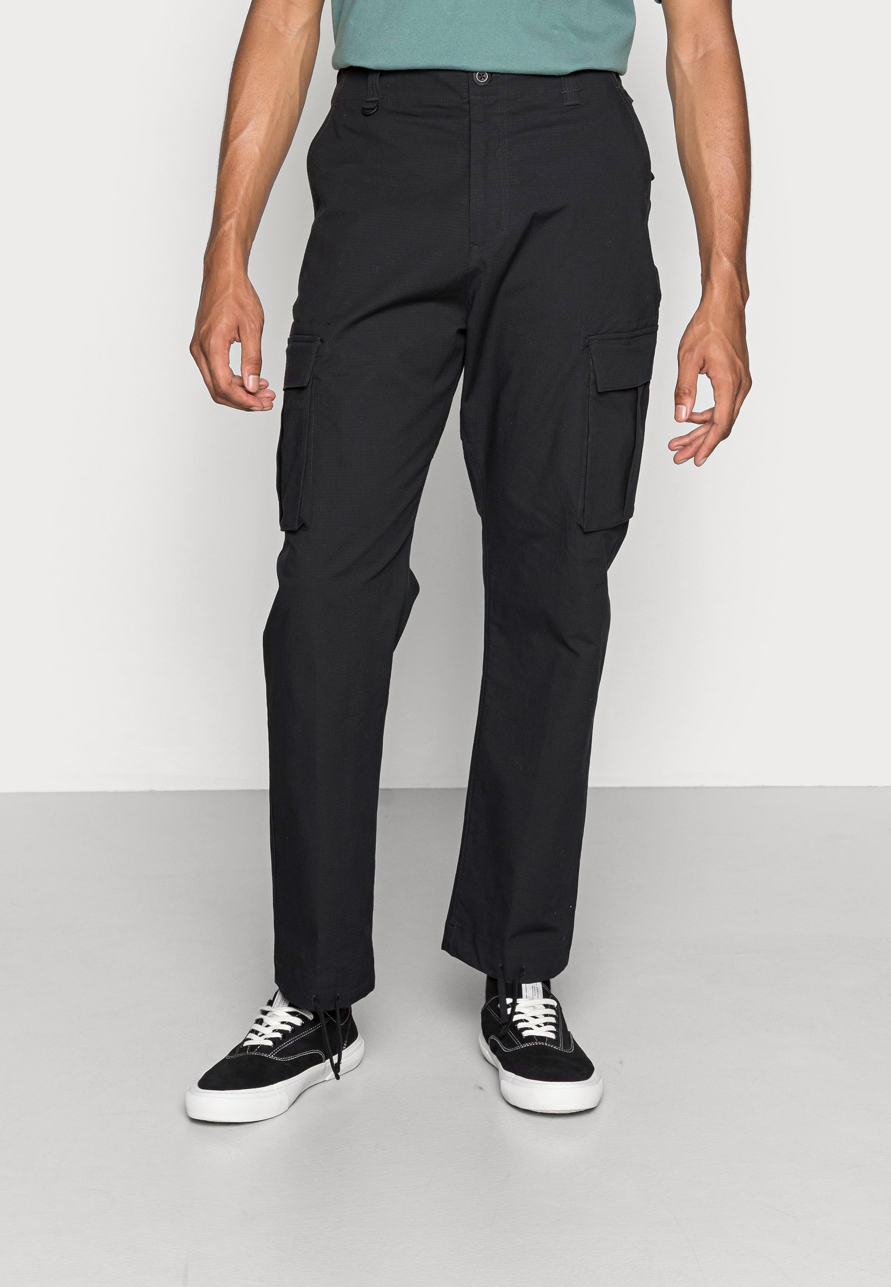 Nike SB PANT - Pantaloni cargo - black/nero - Zalando.it