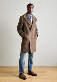 Isaac Dewhirst OVERSIZED COAT - Klasisks mētelis - brown