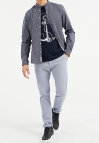 WE Fashion Chino kalhoty - light blue