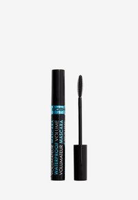 Mascara volumisant imperméable dans un tube cylindrique noir avec des lettres bleues et un applicateur à poils fins.