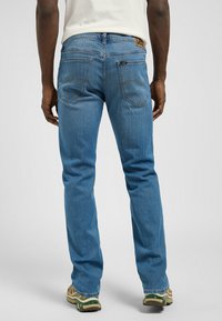 Lee DAREN   - Vaqueros rectos - baleigh