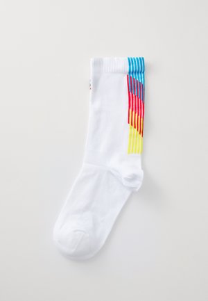 PULSE RACE FLAG CREW UNISEX - Sports socks - white