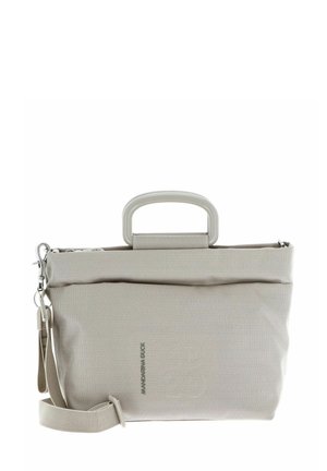 Grau strukturierte Tote-Tasche mit Oberhandgriff und abnehmbarem Tragegurt. Verfügt über einen Reißverschluss und ein Logo-Detail in einem minimalistischen Design.