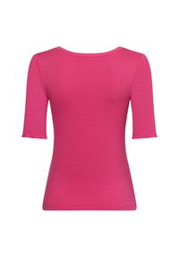 Tailliertes, kurzärmeliges T-Shirt in leuchtendem Pink. Aus weichem Material gefertigt, mit rundem Halsauschnitt und glatter Textur. Keine sichtbaren Muster oder Akzente.