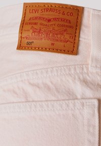 Levi's® 501® ORIGINAL SHORT - Jeansshort - peach