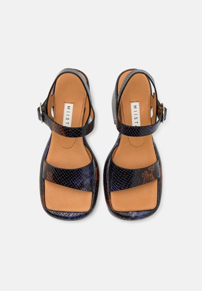 MIISTA BEVERLY SNAKE - Sandalen met plateauzool - hispania