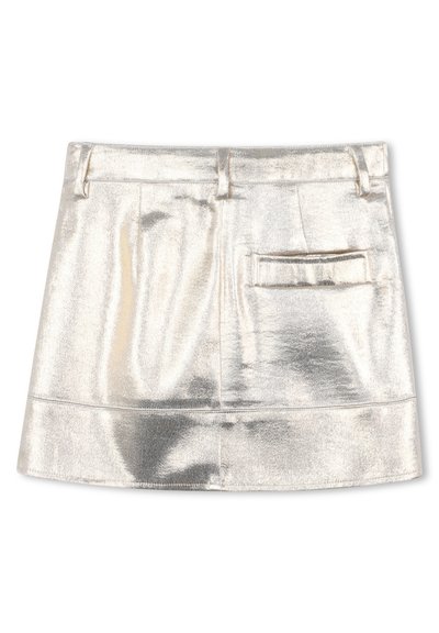 Metalen zilveren mini rok, slanke textuur, rechte snit, met zijbandlussen en een achterzakdetail. Gladde, reflecterende afwerking.