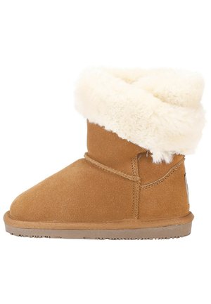 Winter boots - chestnut