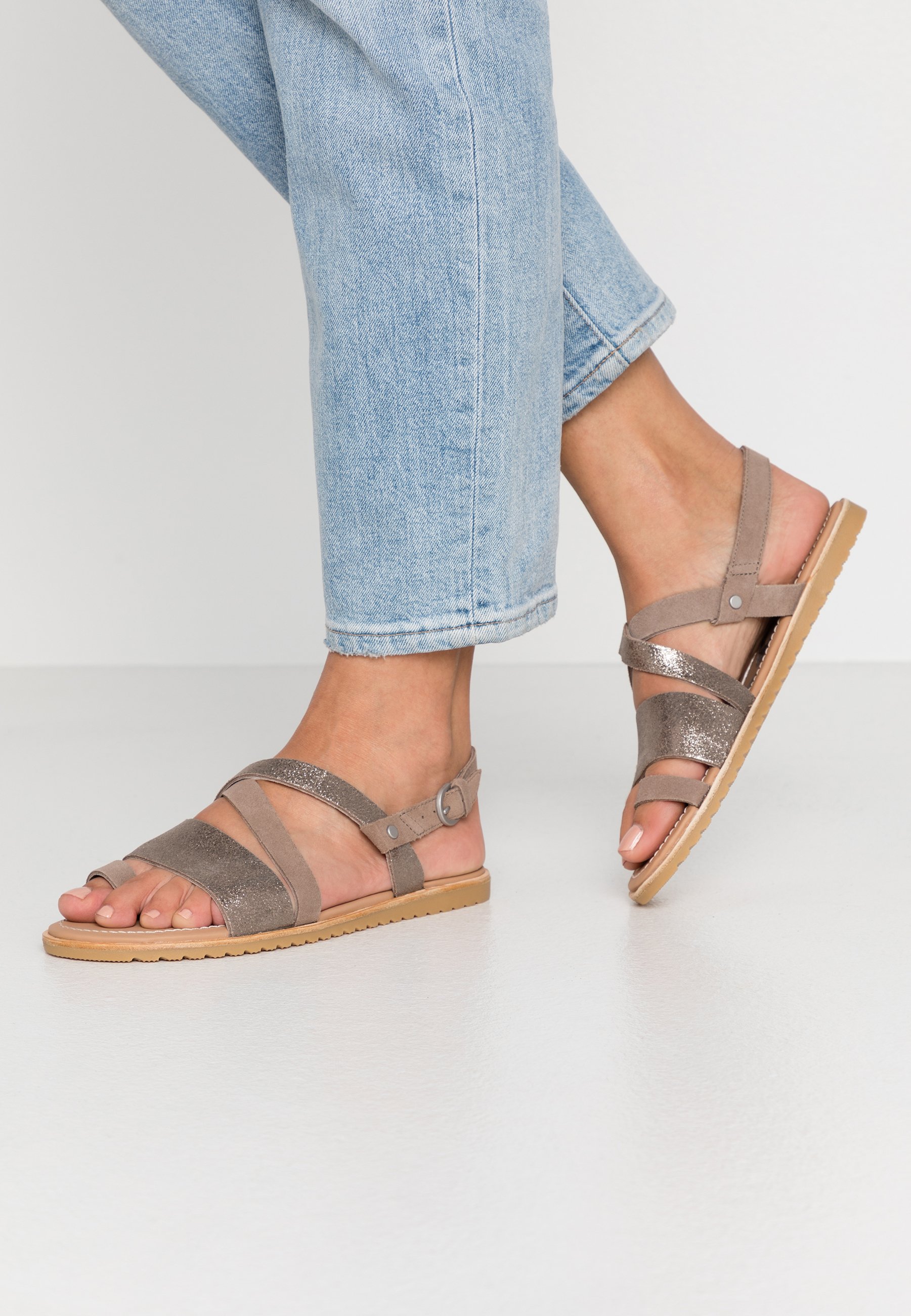 Sorel ELLA CRISS CROSS - Sandalen - ash 