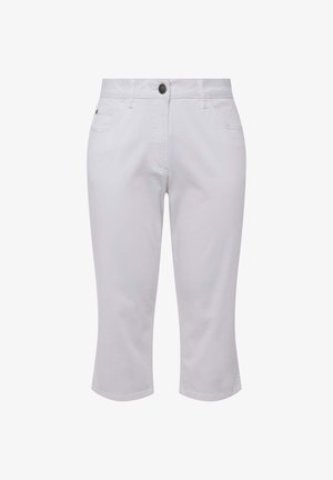 Weiße Baumwoll-Caprihosen mit einem Knopfverschluss, zwei vorderen Taschen und einem verkürzten Design, das eine glatte Textur und klare Linien aufweist.