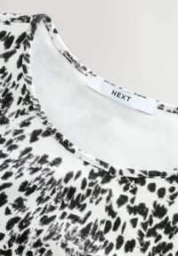 REGULAR FIT - SLUB BUBBLE HEM SLEEVELESS TANK - Top - mono animal print