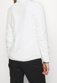 CMP Fleecejacka - off-white