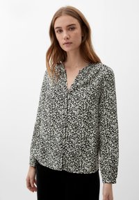 s.Oliver MIT ALLOVERMUSTER - Bluse - weiß