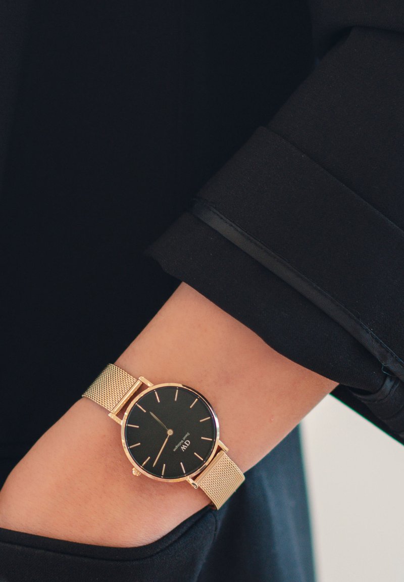 Daniel Wellington - PETITE EVERGOLD 28MM - Pulkstenis - gold-coloured, Palielināt