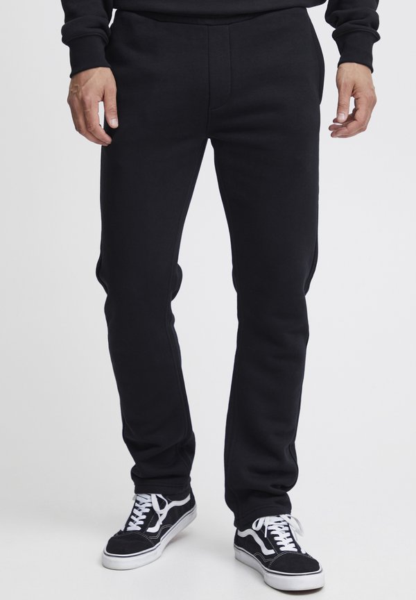 PRAVNES REGULAR FIT - Jogginghose