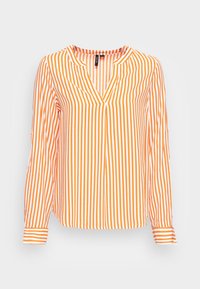 Camicia a righe con linee verticali arancioni e bianche, scollo a V, maniche lunghe, polsini con bottone, tessuto leggero, vestibilità leggermente rilassata.