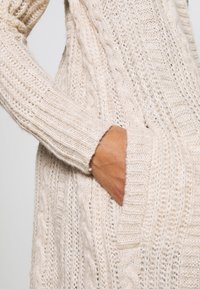 Pieces Kofta - white