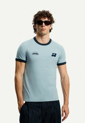 Bershka SHORT SLEEVE - Print T-shirt - dark blue