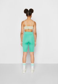 adidas Originals Calções - hi-res green