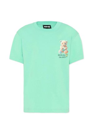 T-shirt a maniche corte verde menta con una piccola grafica di un orsetto e la scritta "BARROW FRIENDLY" sul lato sinistro del petto.