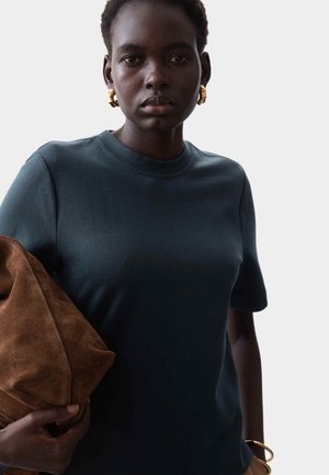 Marks & Spencer, - T-shirt basic